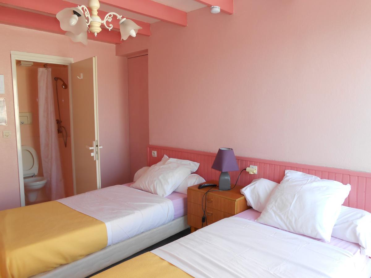 Hotel Le Cargo Rochefort  Exterior foto